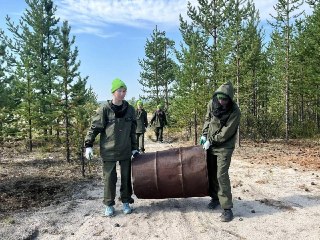 На Ямале стартовал пятый сезон экологических акций волонтеров из Надыма